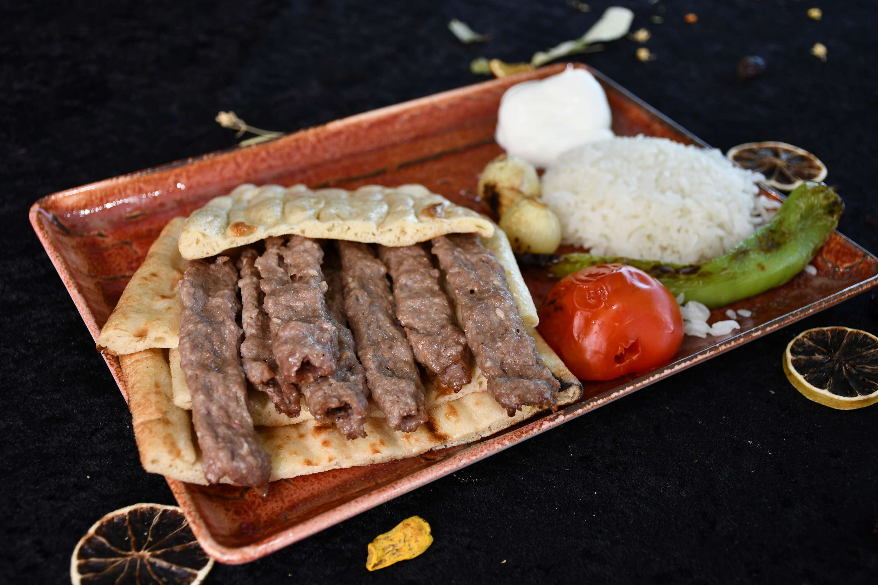 Burdur-style skewered meatballs