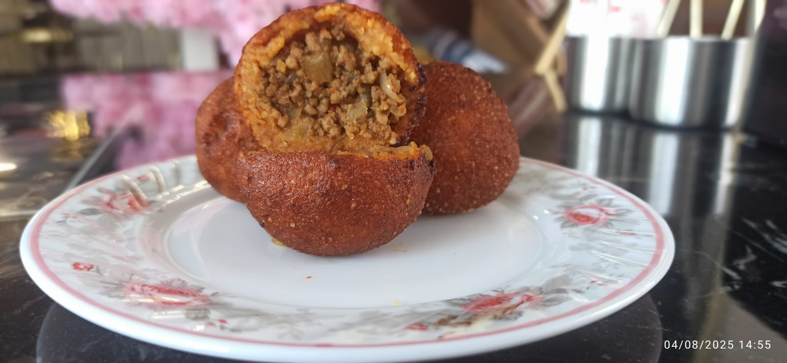 İçli Köfte ( orjinal kıymalı )