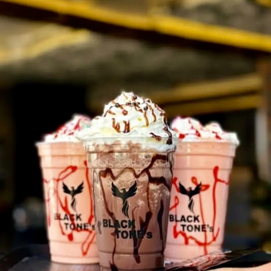 Forest fruit milkshake