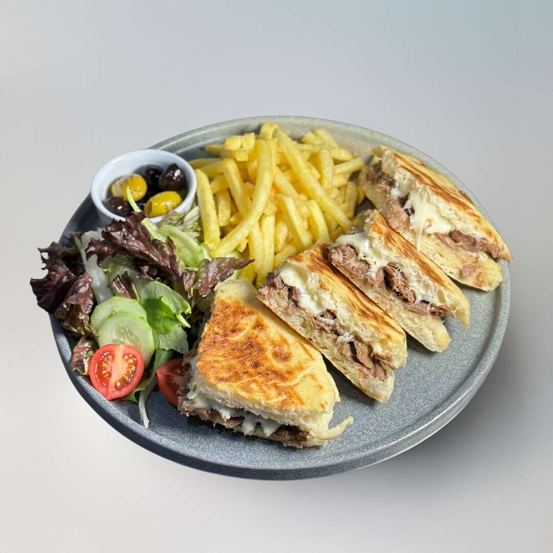 Bazlama with kavurma and kaşar cheese