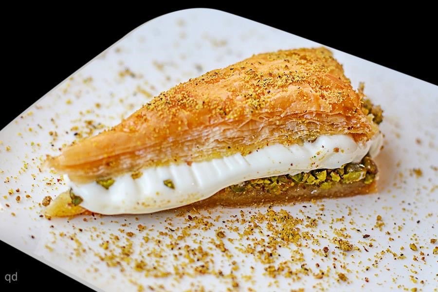 Fıstıklı Baklava (Dondurma ile)