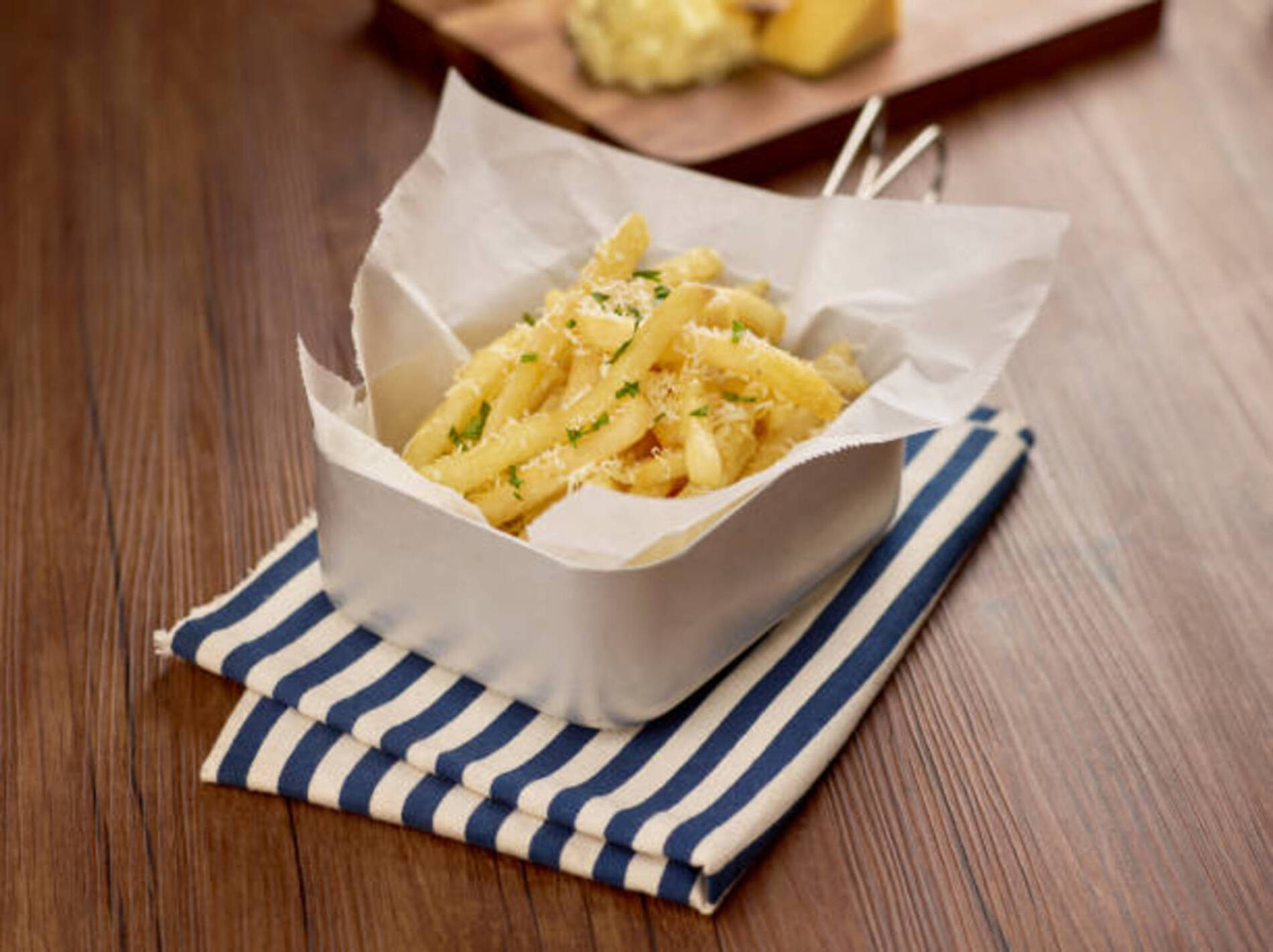 Trüf Parmesanlı Patates Kızartması
