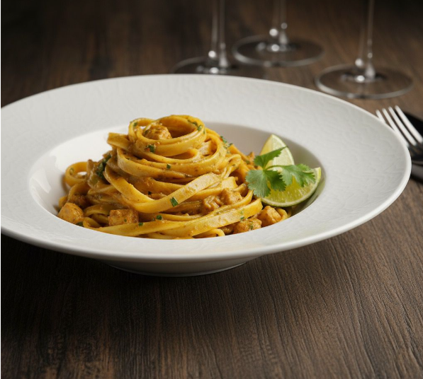 Köri Soslu Fettucine
