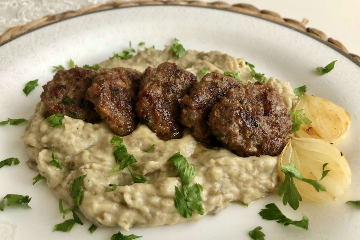 BEĞENDİLİ KÖFTE