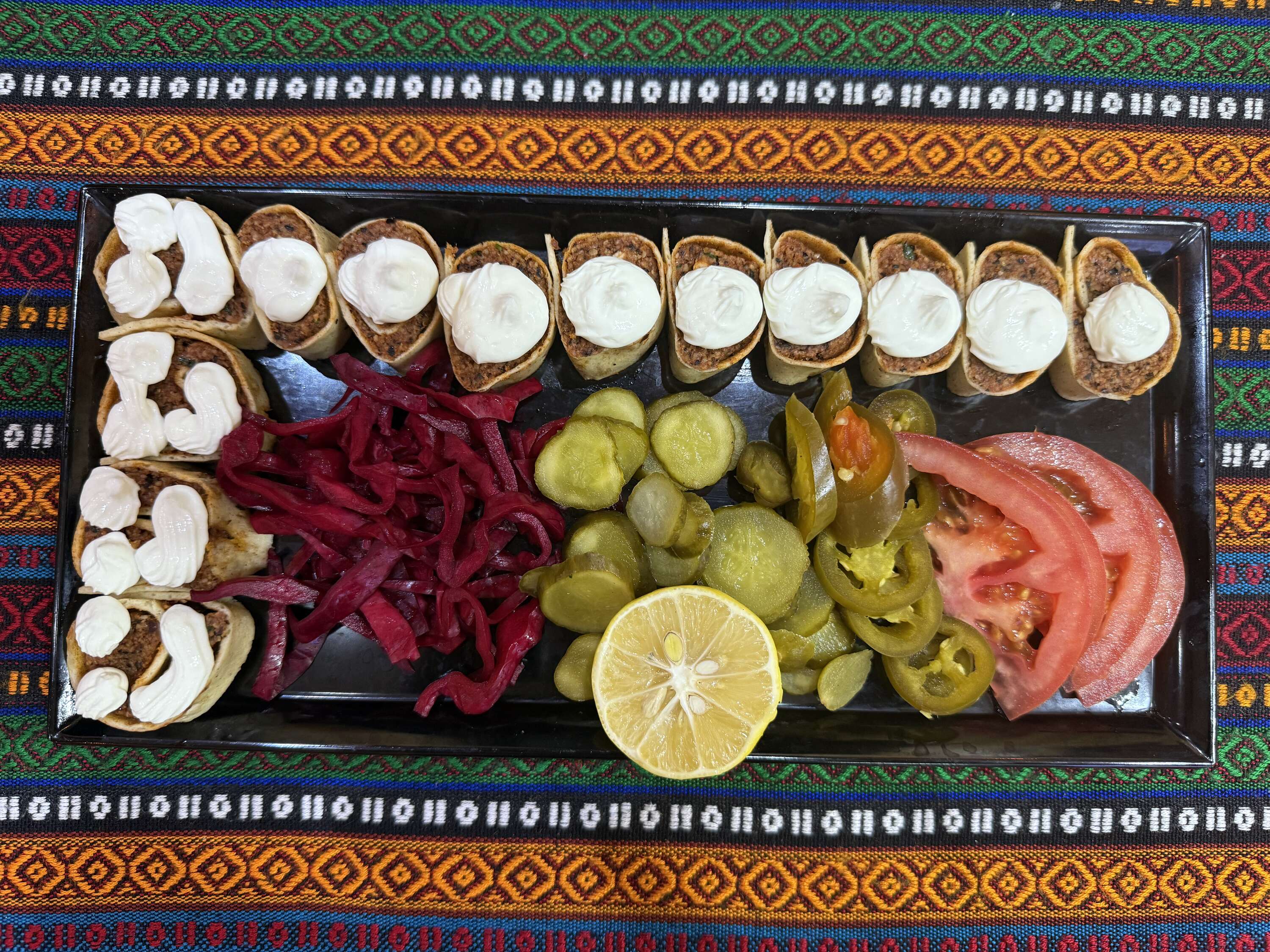 Çiğ köfte sushi