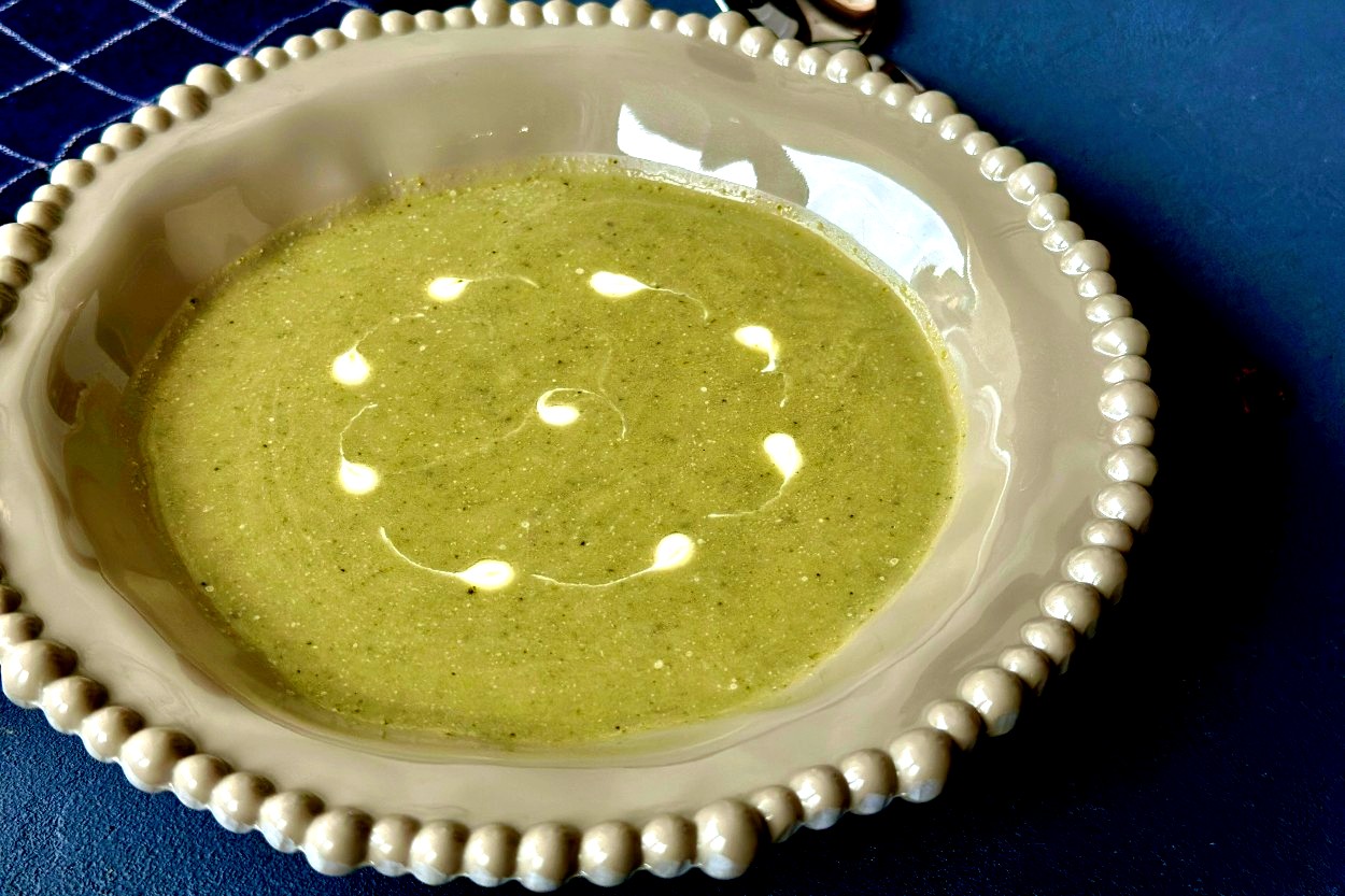 Brokoli Çorbası
