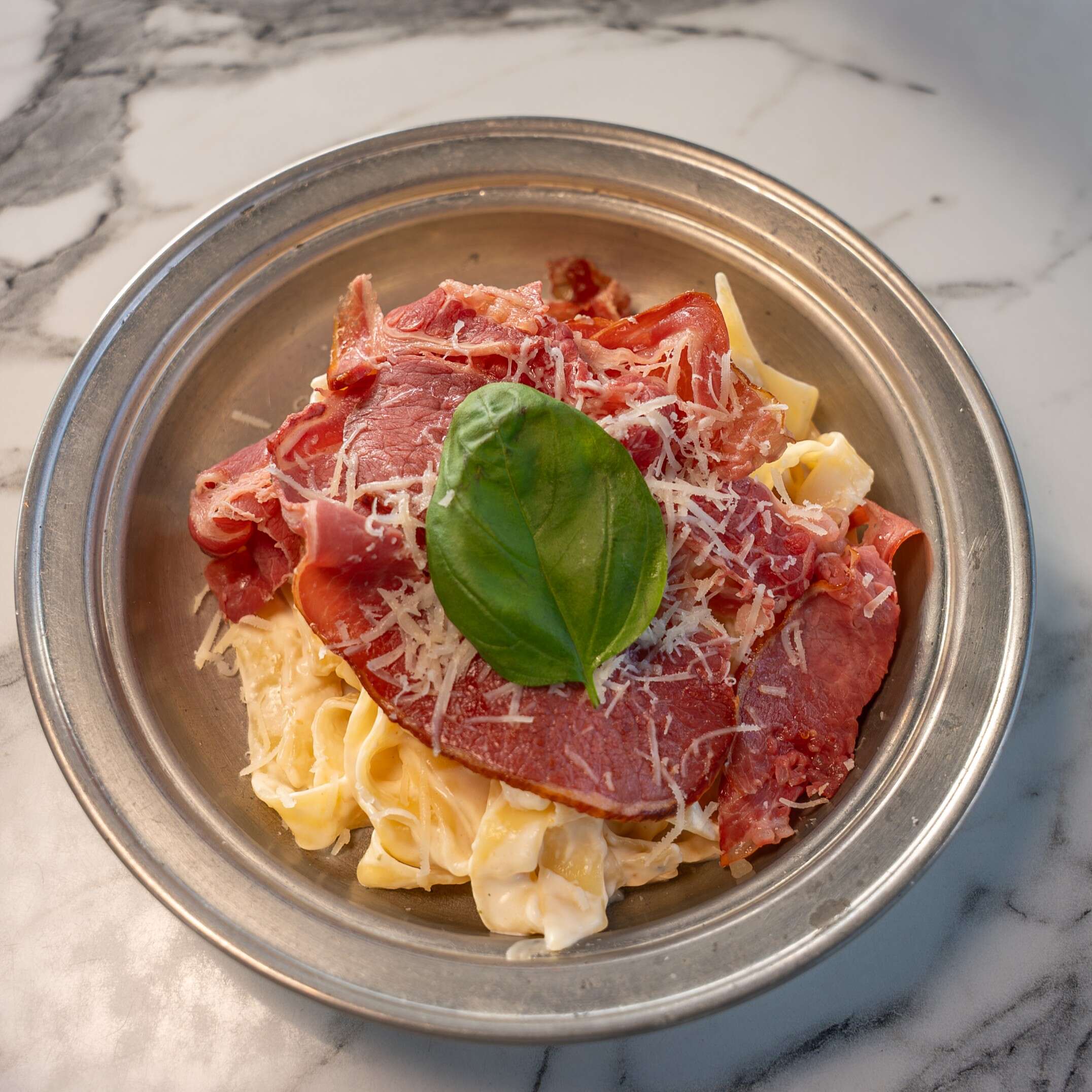 Fettuccine Smoked Meat (Fettucine Füme Et)