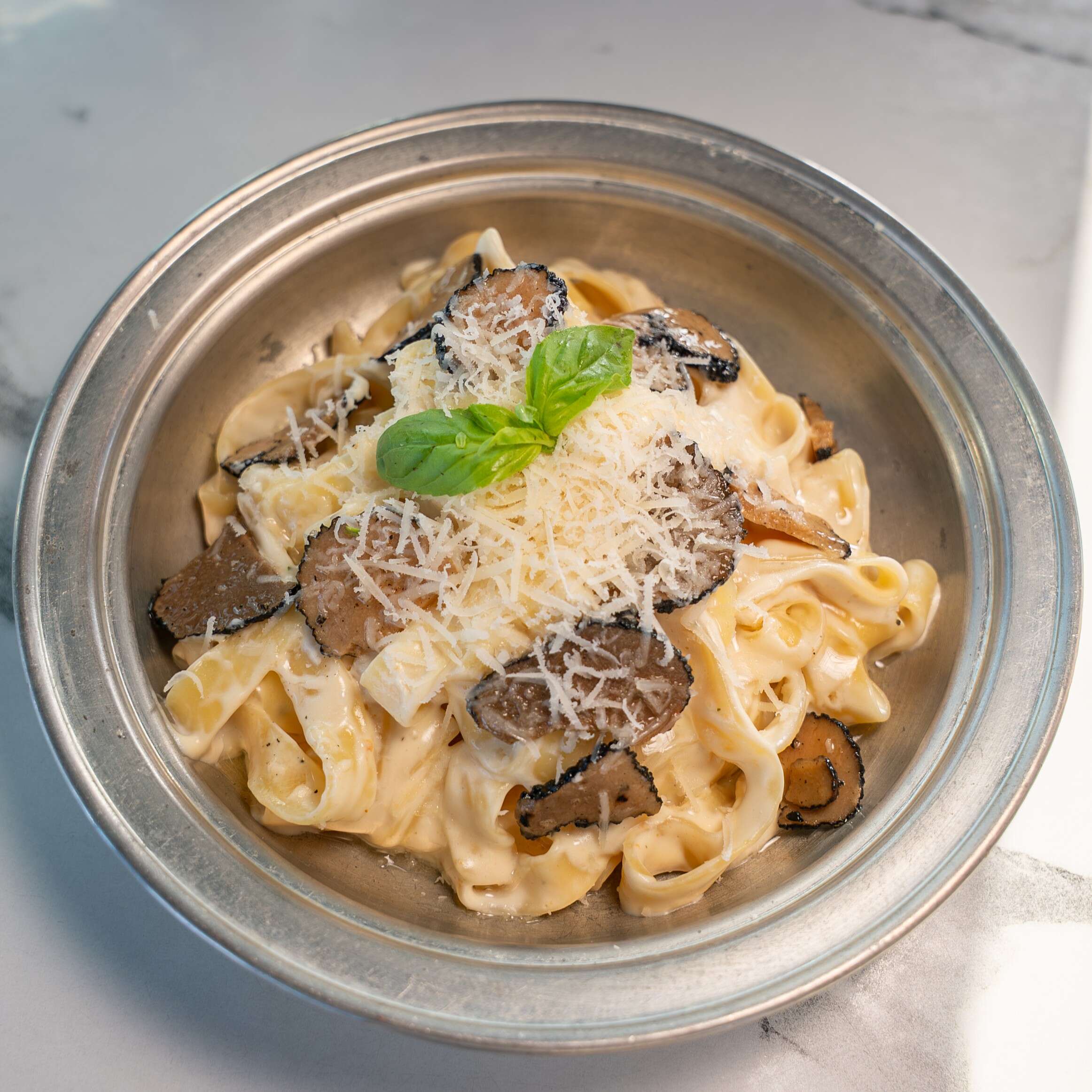 Fettuccine Truffle (Fettucine Trüf Mantarı)