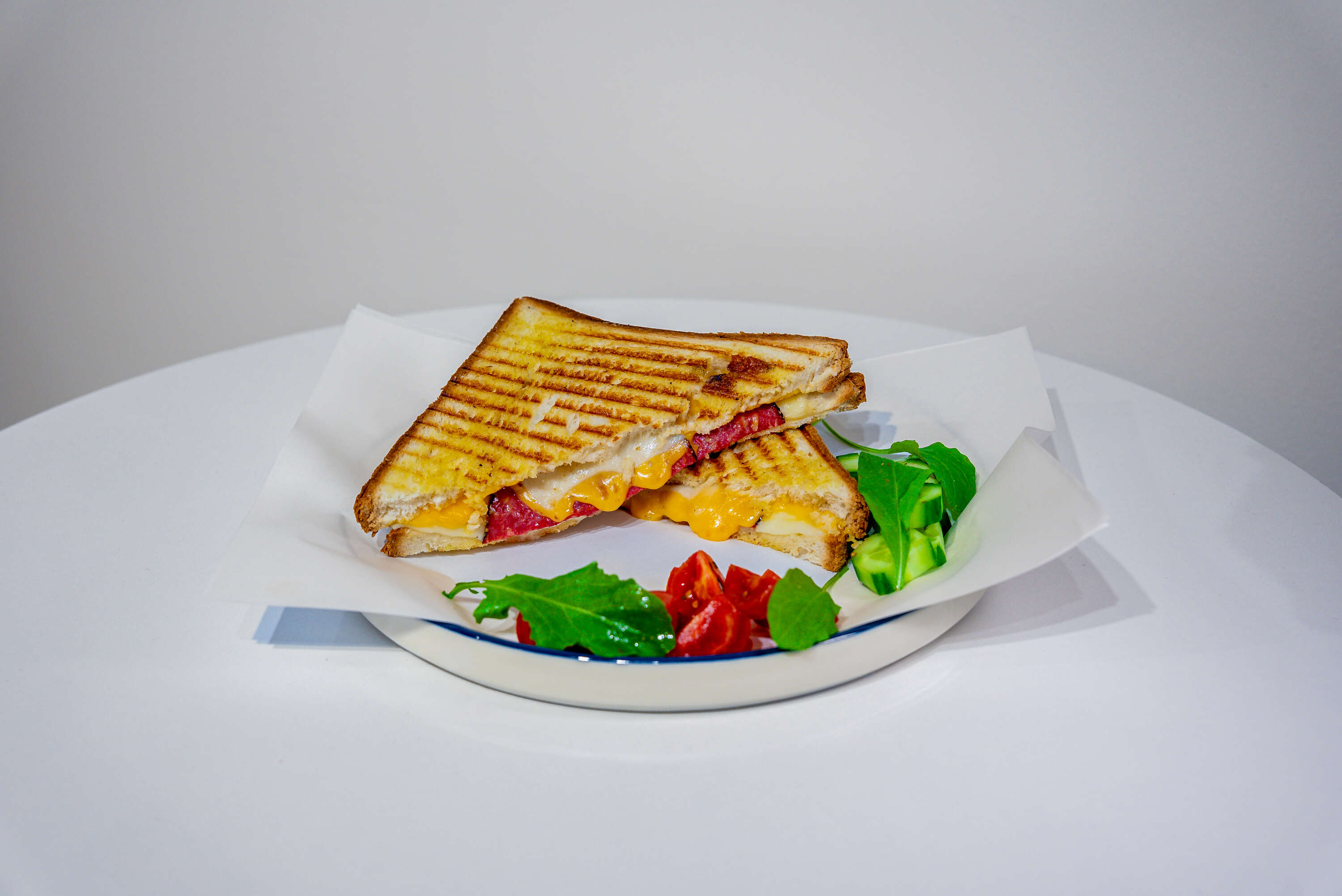 Kasap Sucuklu &  3 Peynirli Tost