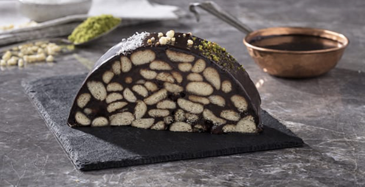 Mosaic cake + tea