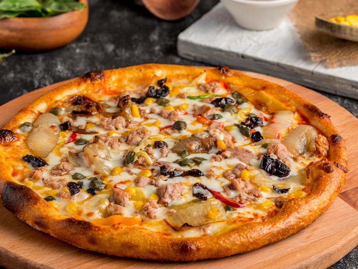 Ton Balıklı Pizza (Orta Boyy)