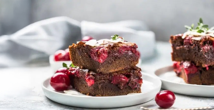 Vişneli Brownie