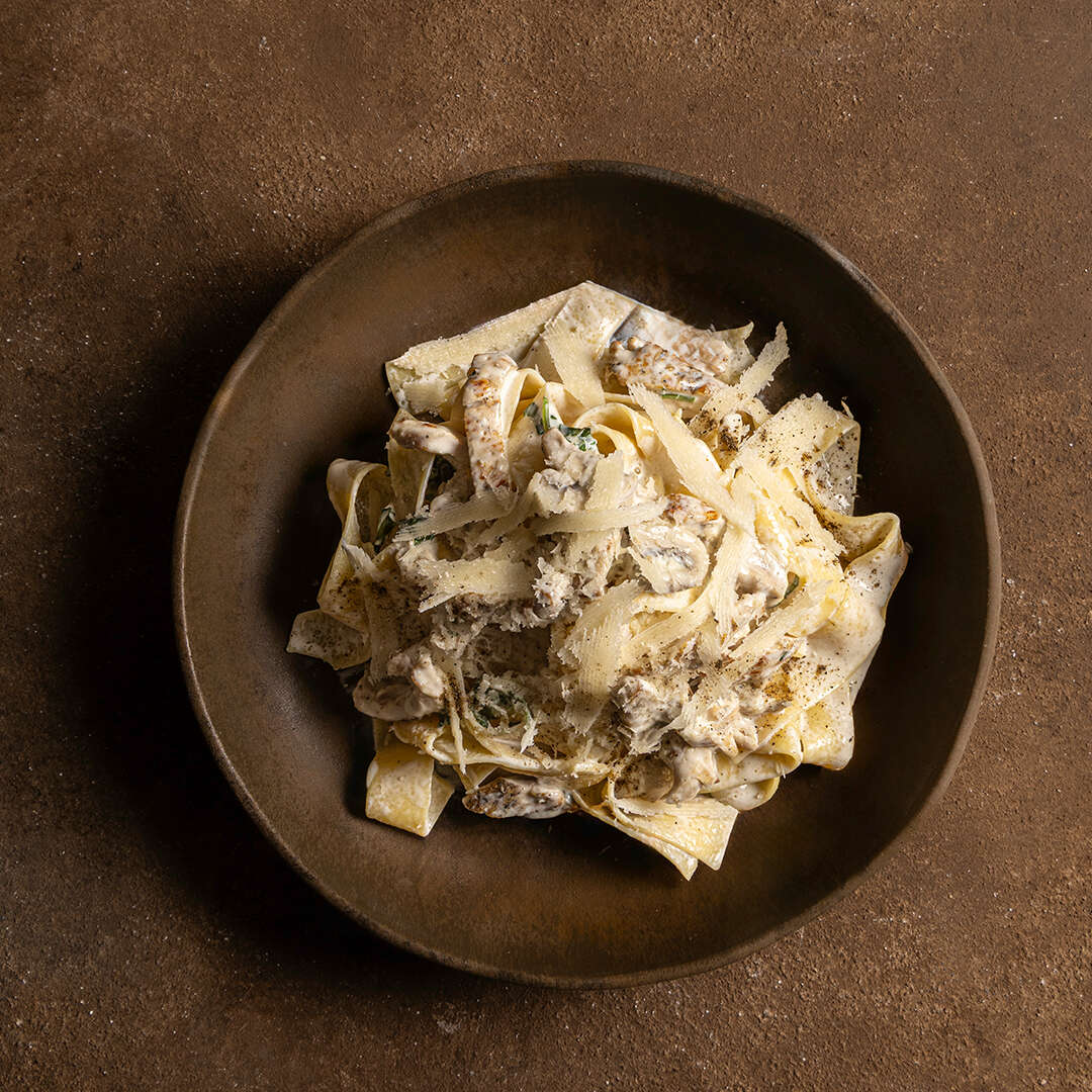 02 Fettuccini Alfredo