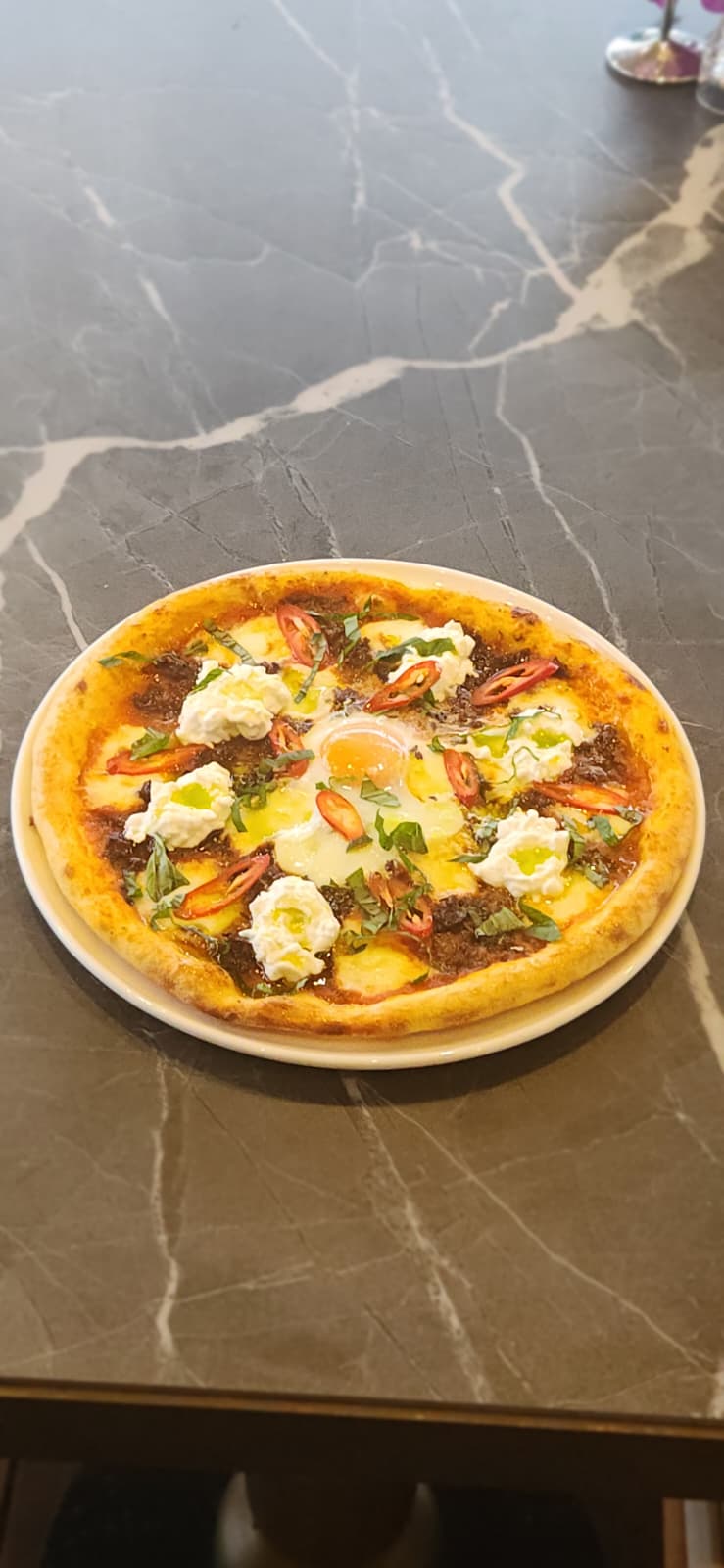 Picante & Buratta Pizza