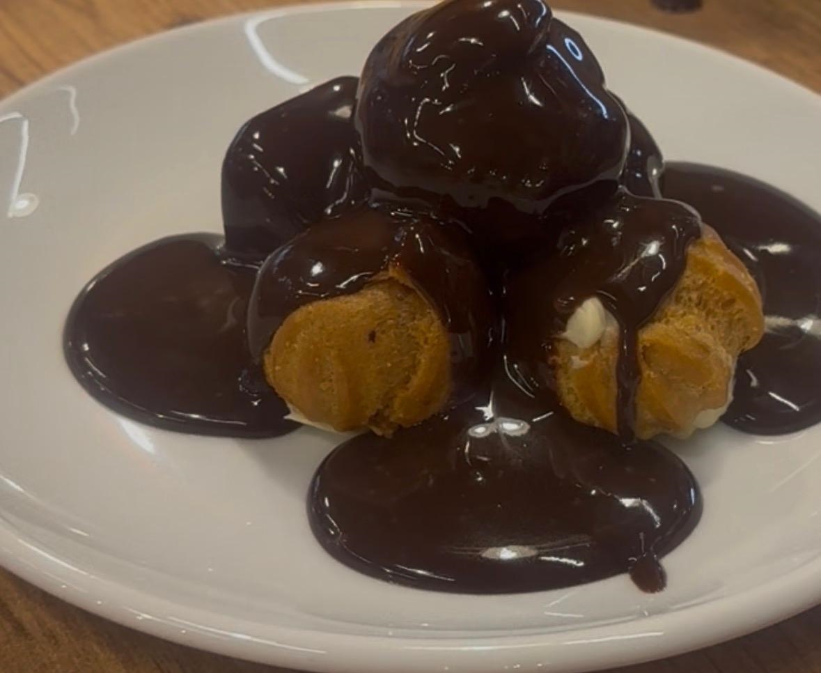 Dökme profiterol