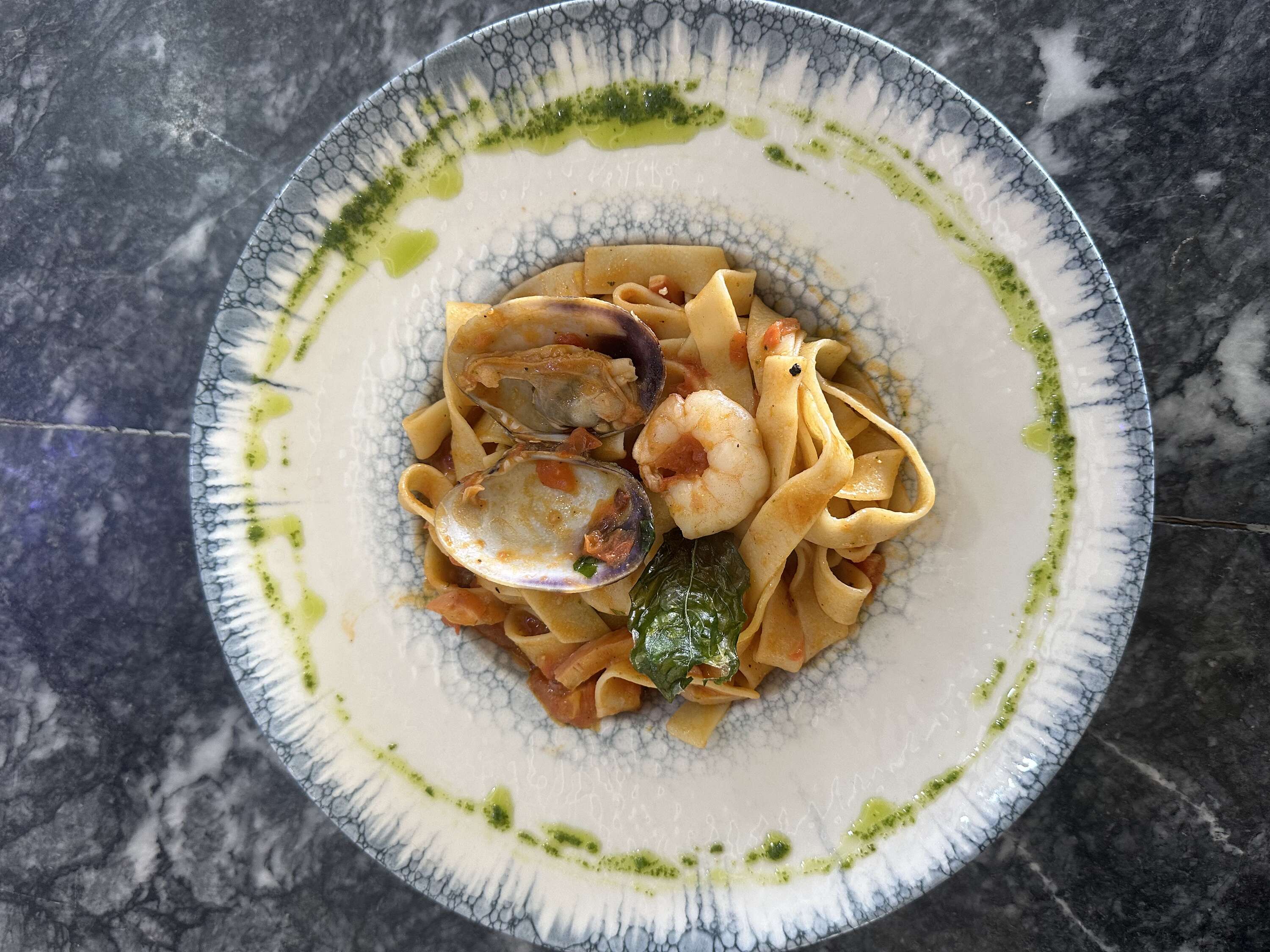 DENİZ MAHSÜLLÜ FETTUCİNNE