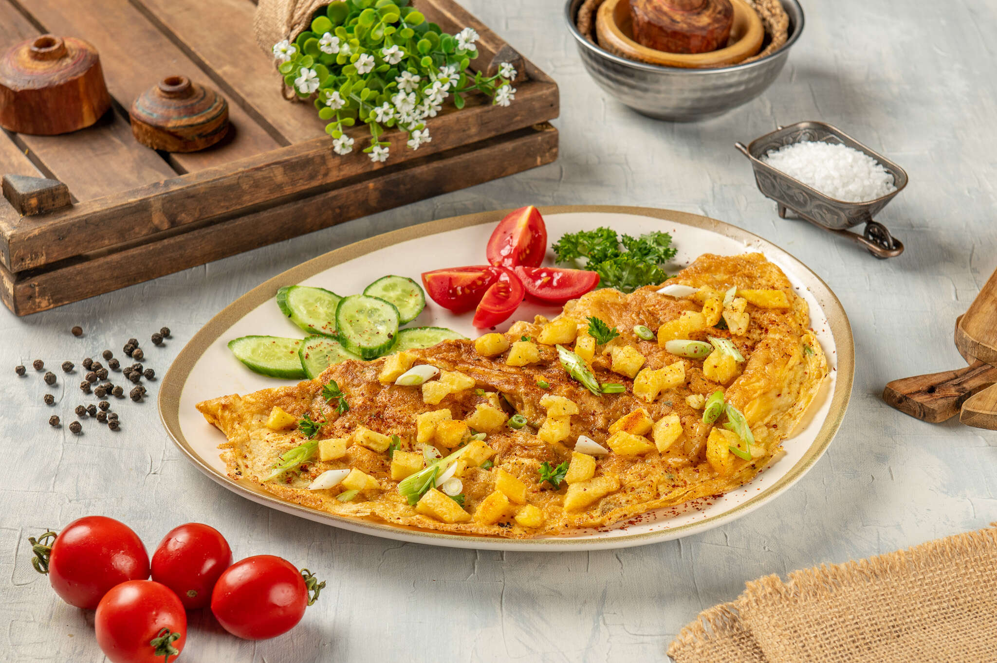 Yeşil Soğanlı & Patatesli Omlet