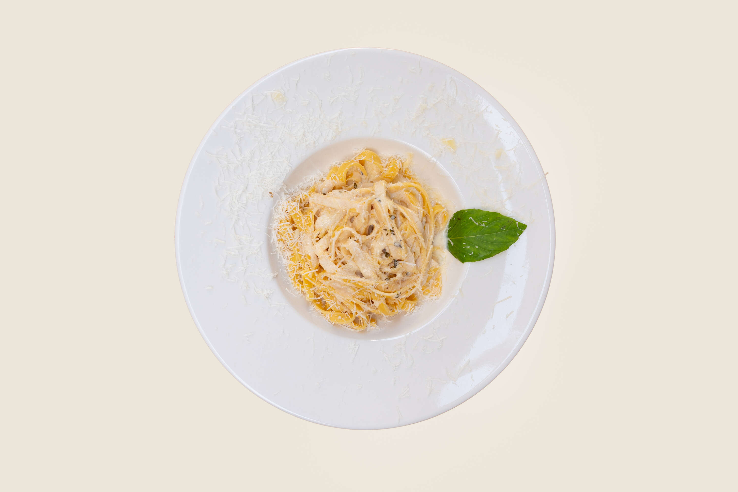 Sade Parmesan Makarna