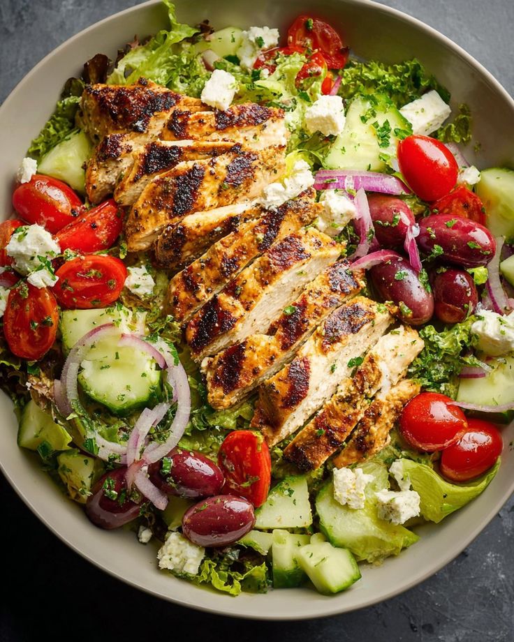 Tavuk Izgara Salata