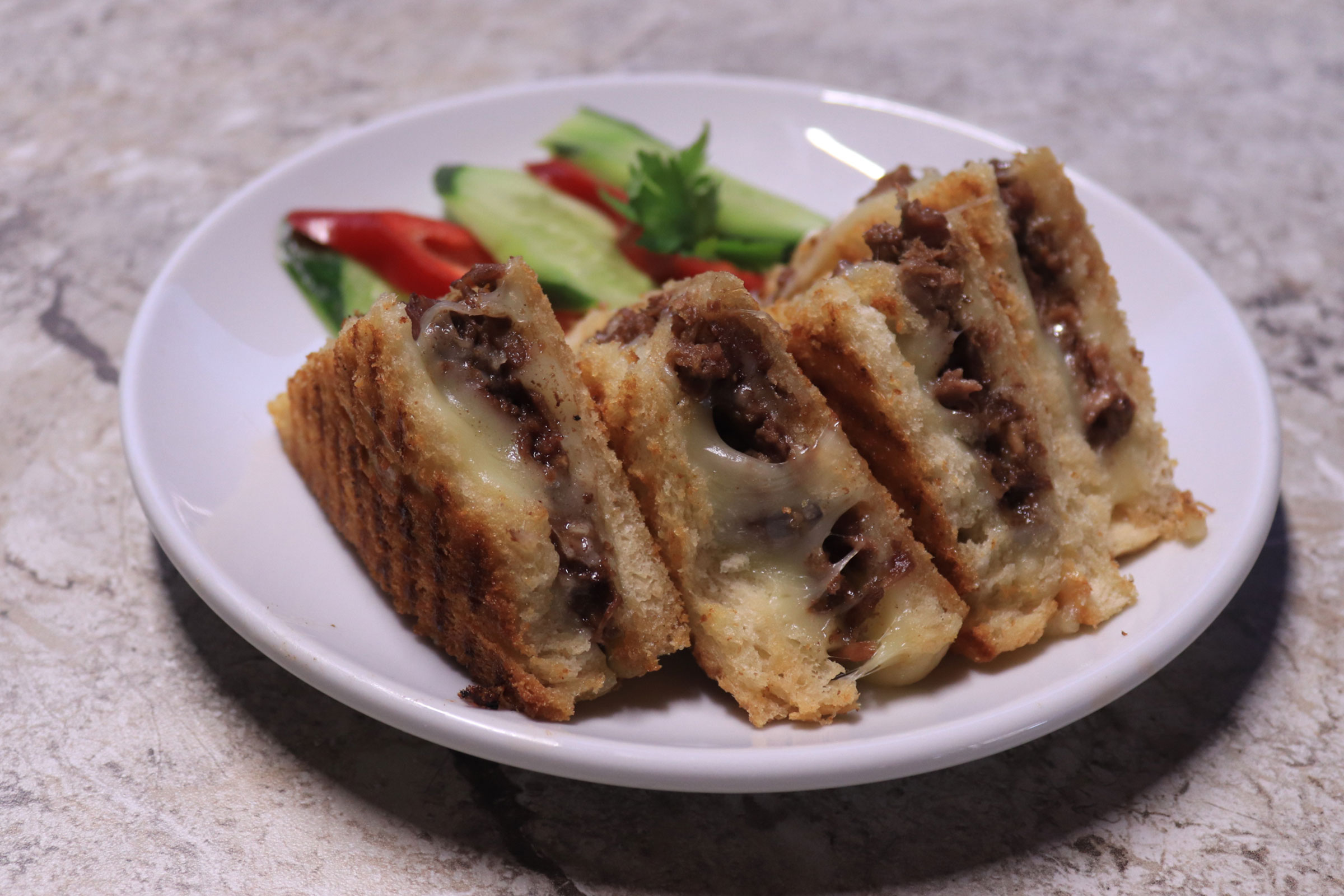 Kavurmalı Tost