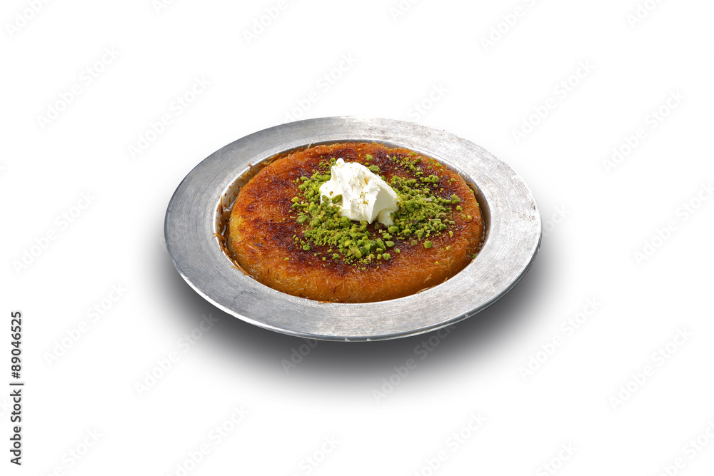 KAYMAKLI KÜNEFE