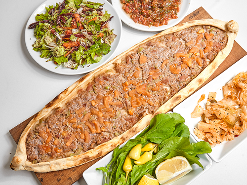 Kıymalı Pide