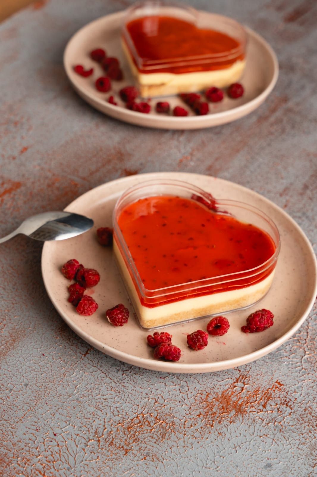 FRAMBUAZLI CHEESECAKE / RASPBERRY CHEESECAKE