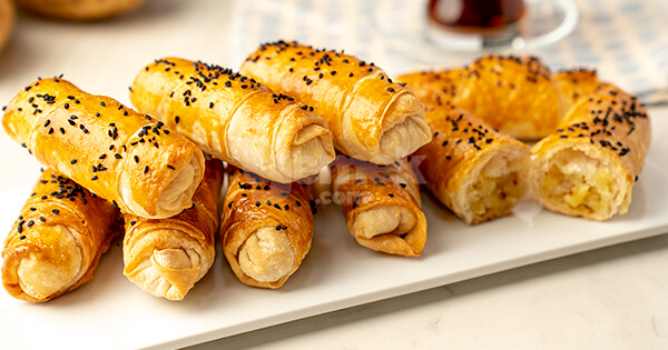 Patatesli Börek
