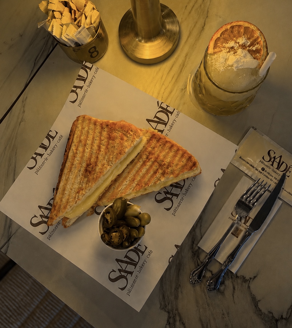 KAŞARLI EKMEK TOST