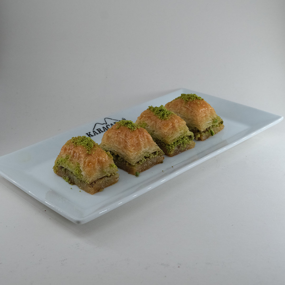 FISTIKLI BAKLAVA 