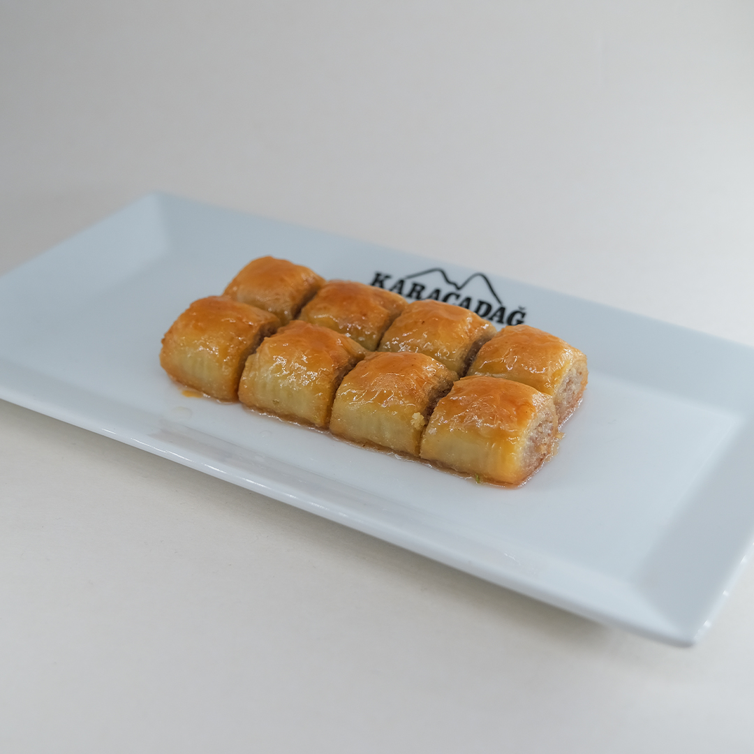 KÜÇÜK DİLİM CEVİZLİ ŞİRİN 