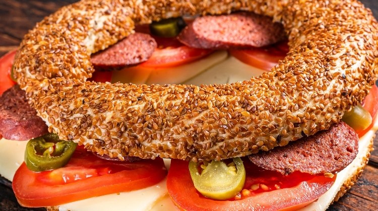 Kaşarlı Domatesli Simit (Sandviç)