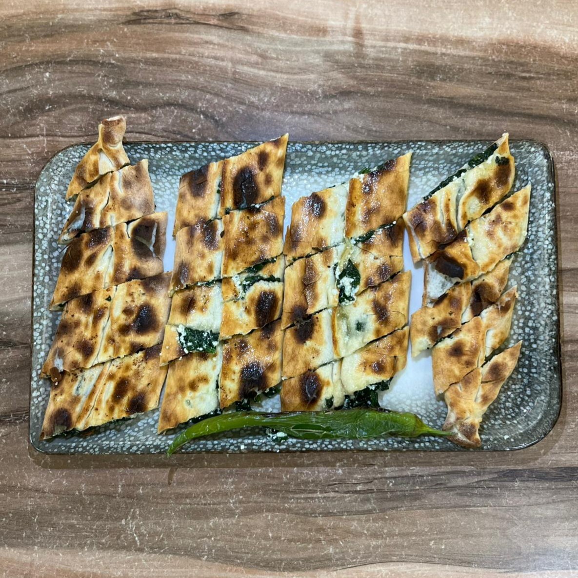 Ispanaklı Peynirli Pide
