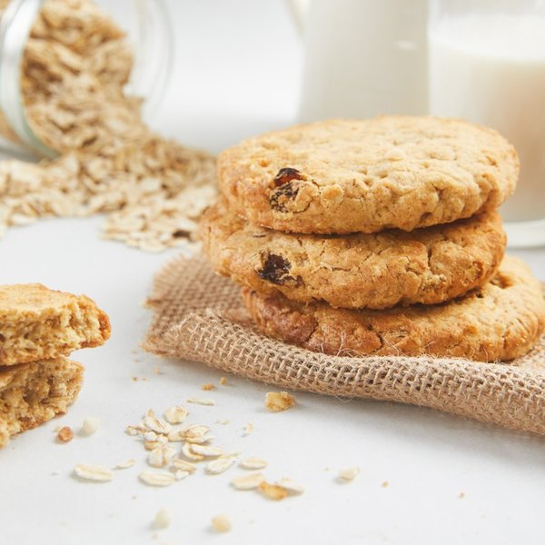 With oats Grape Hazelnut Cookie