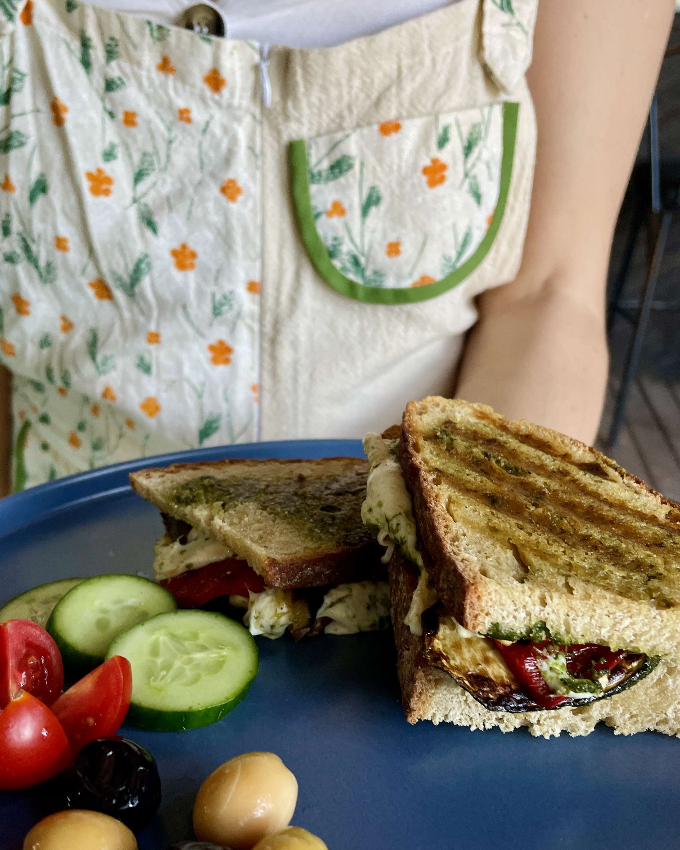 Dil Peynirli Tost - String Cheese Toast