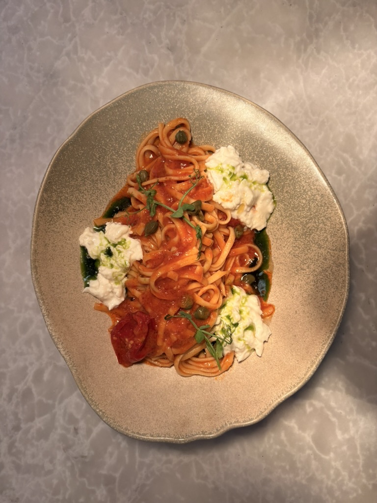 LINGUINI POMODORO
