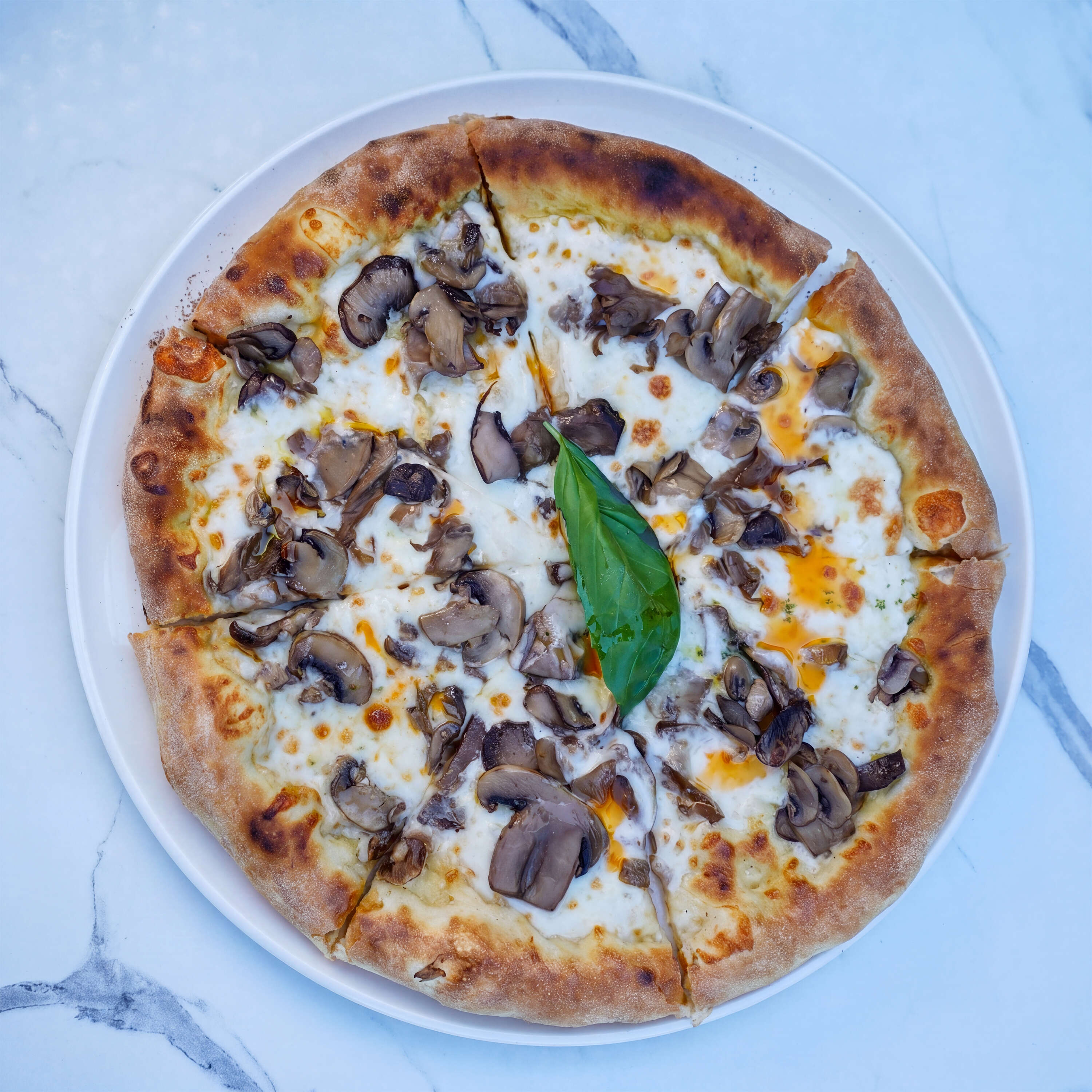 3 Mantarlı Pizza ( Mushroom Trio Pizza )