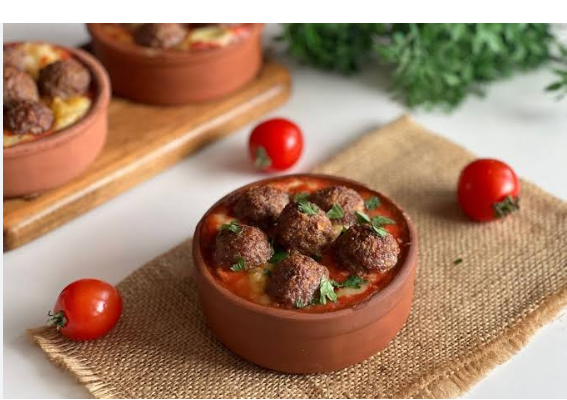FIRINDA GÜVEÇ KÖFTE SOTE