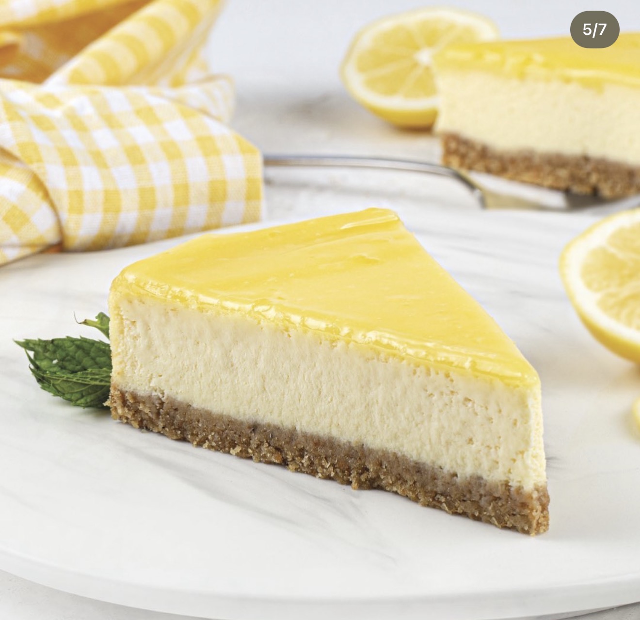 LEMON CHEESECAKE