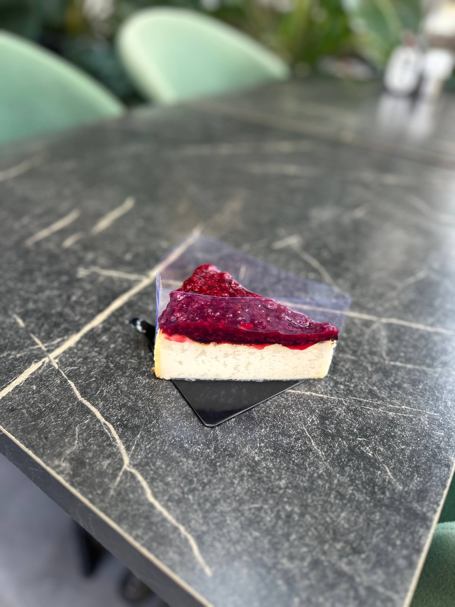 Raspberry San Sebastian cheesecake