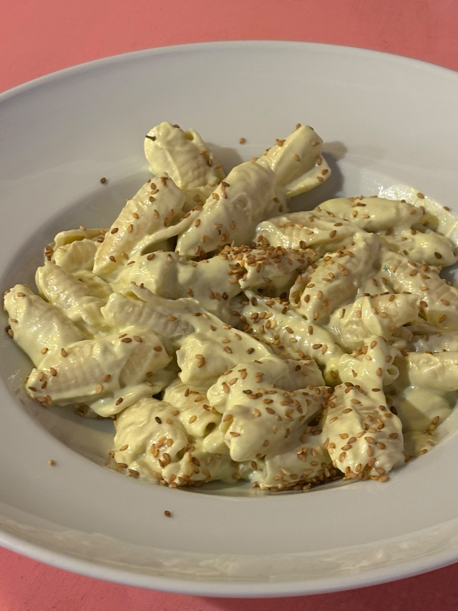 Avocado and labneh sauce with roasted sesame
