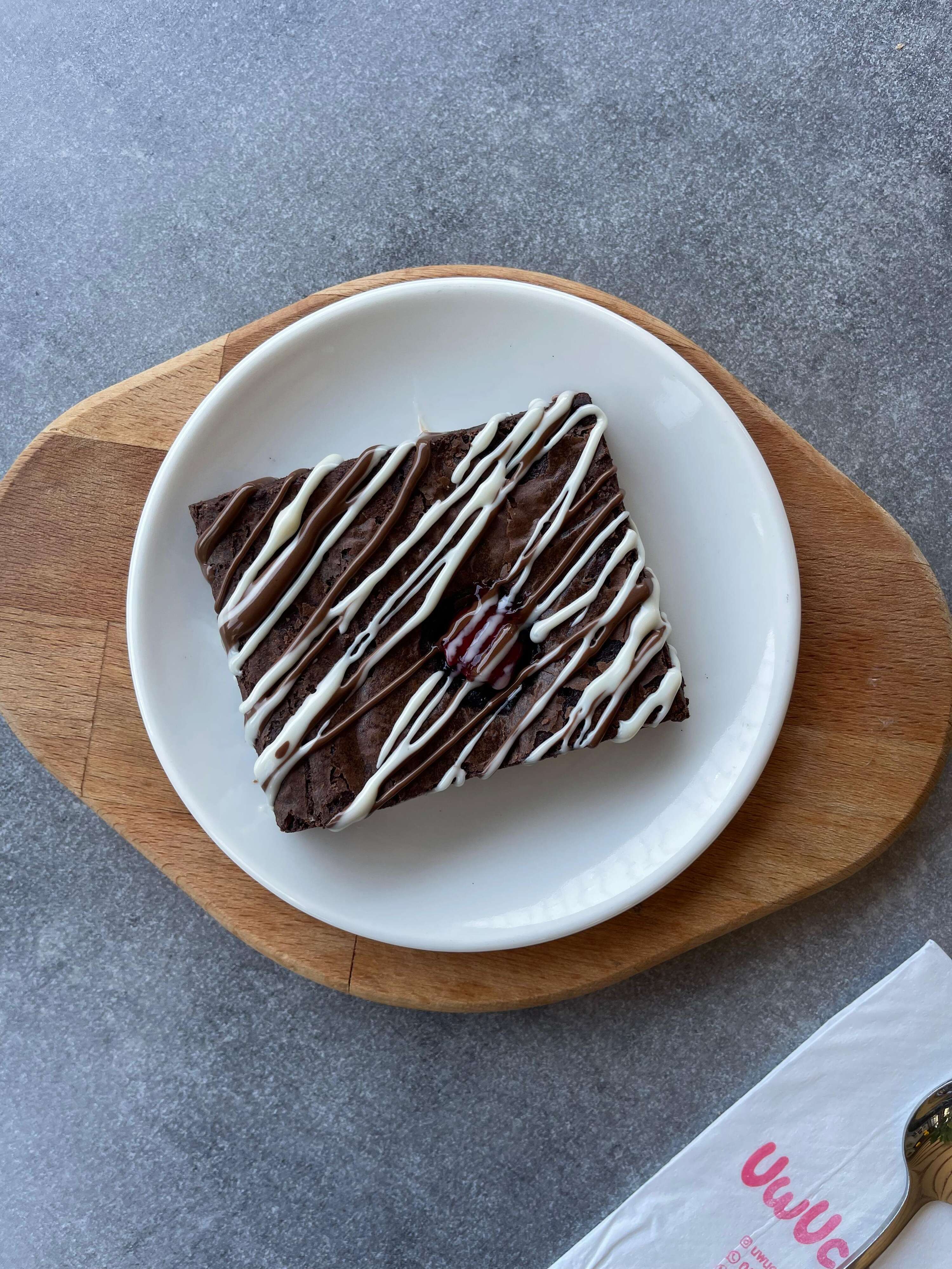Gluten-Free Sour Cherry Brownie