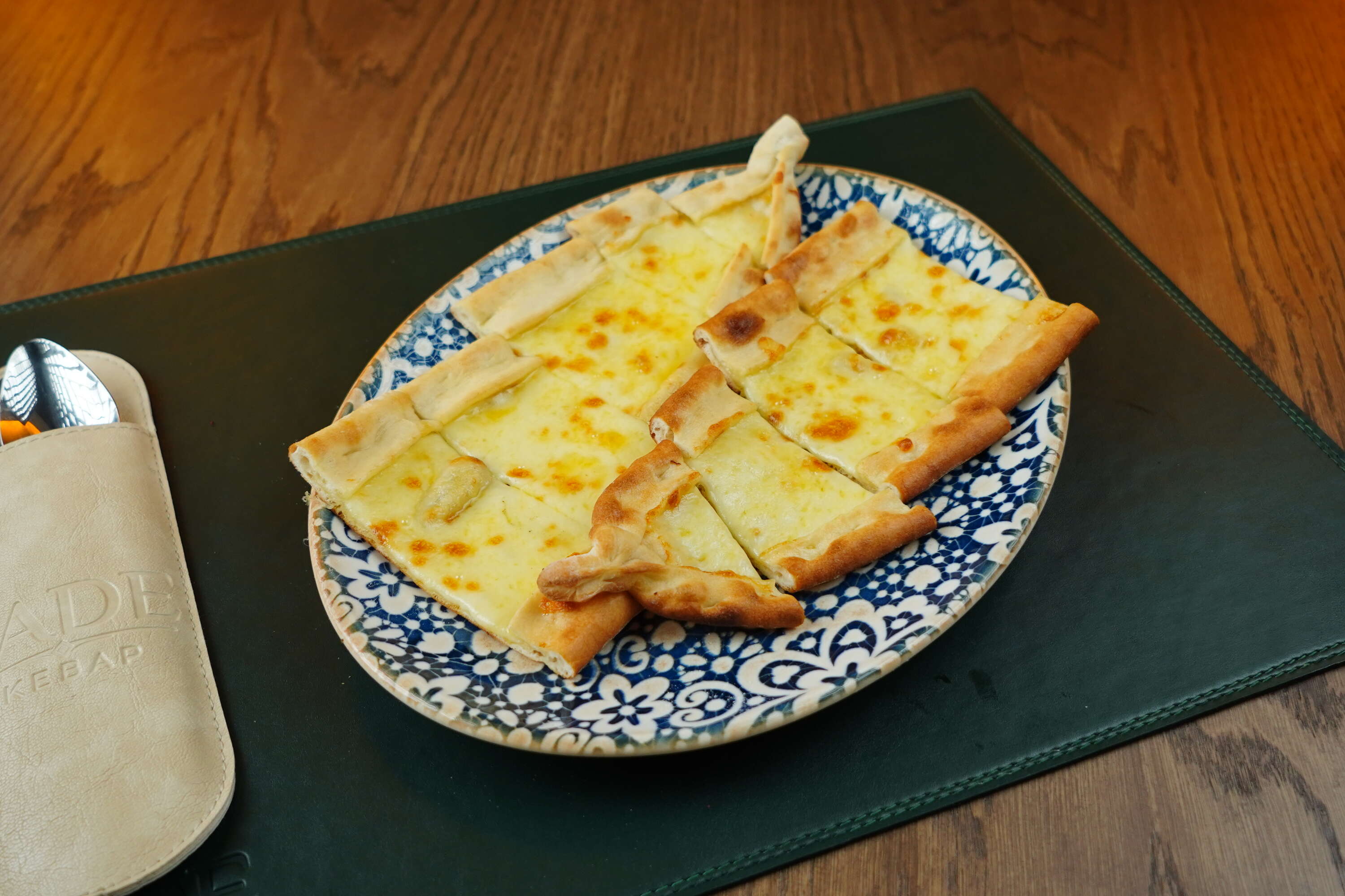 Kaşarlı pide
