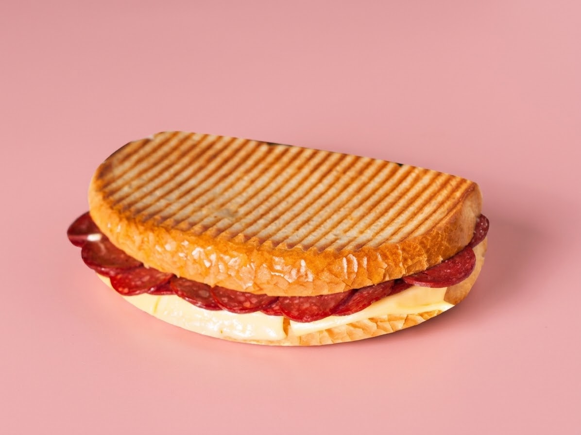 Sucuklu Tost