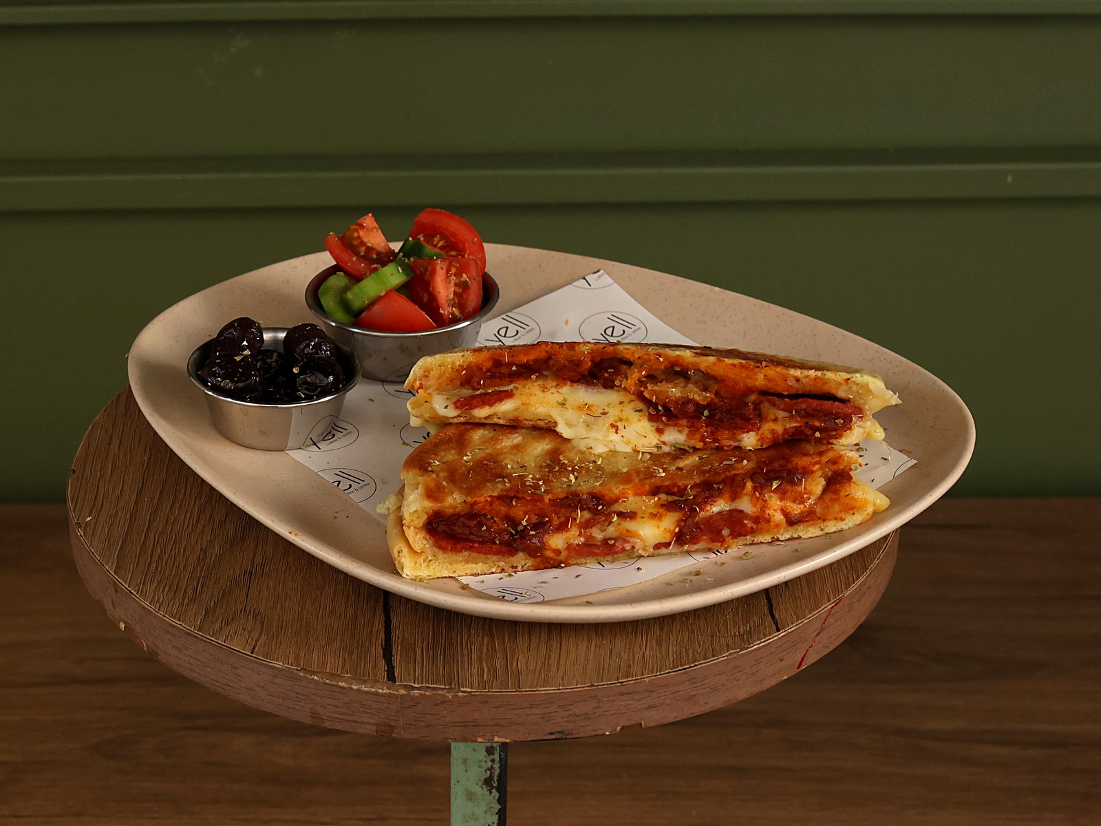 Sucuklu Kaşarlı Tost (Sucuk & Cheese Toastie)