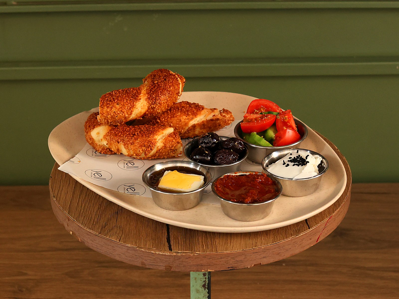 Yell Kahvaltı (Yell Breakfast)