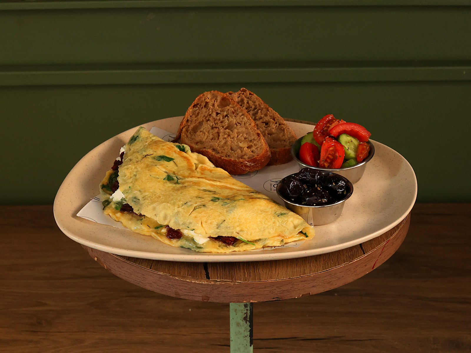 Otlu ve Peynirli Omlet (Greens and Cheese Omlette)