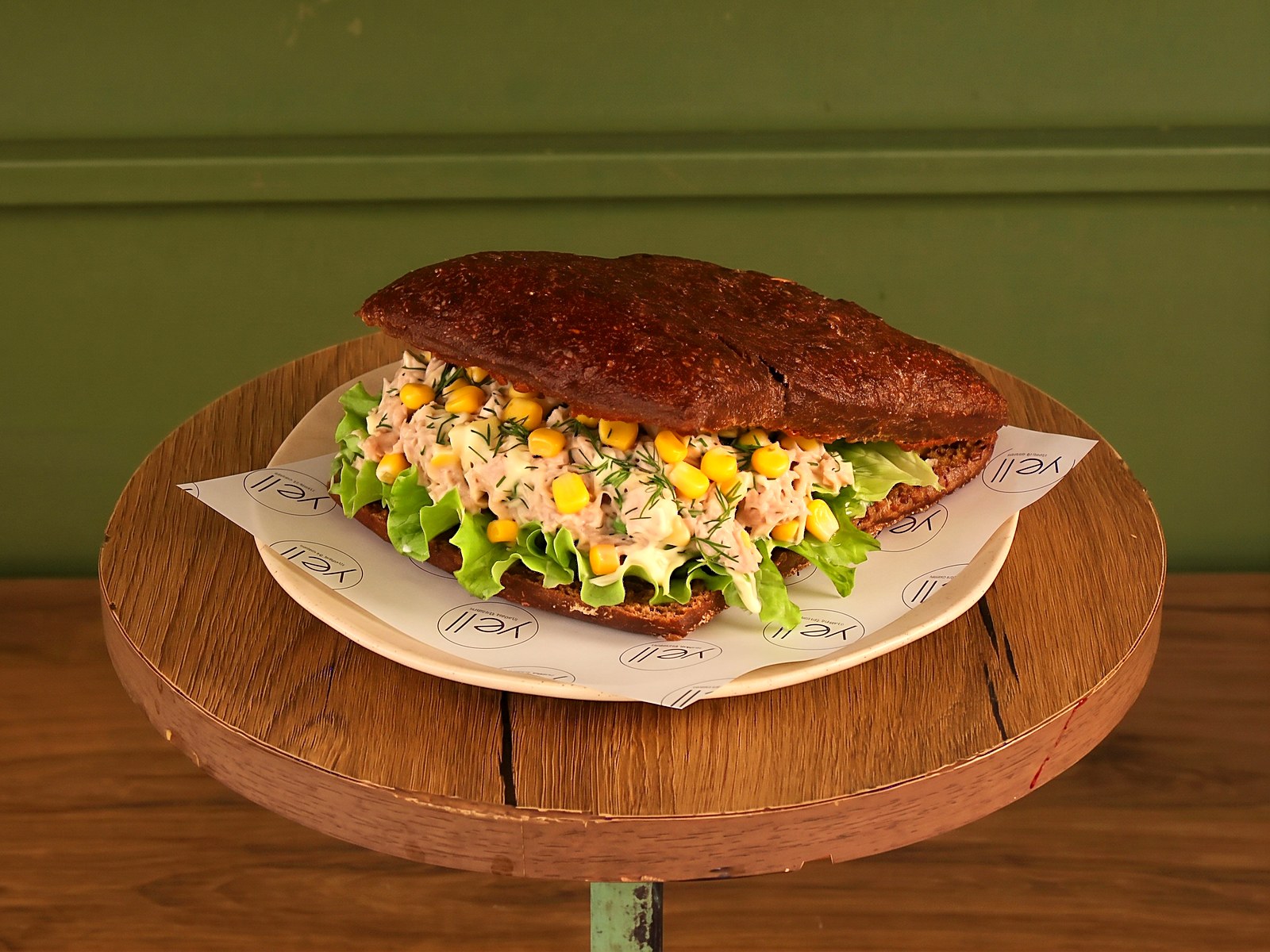Ton Balıklı Sandviç (Tuna Sandwich)