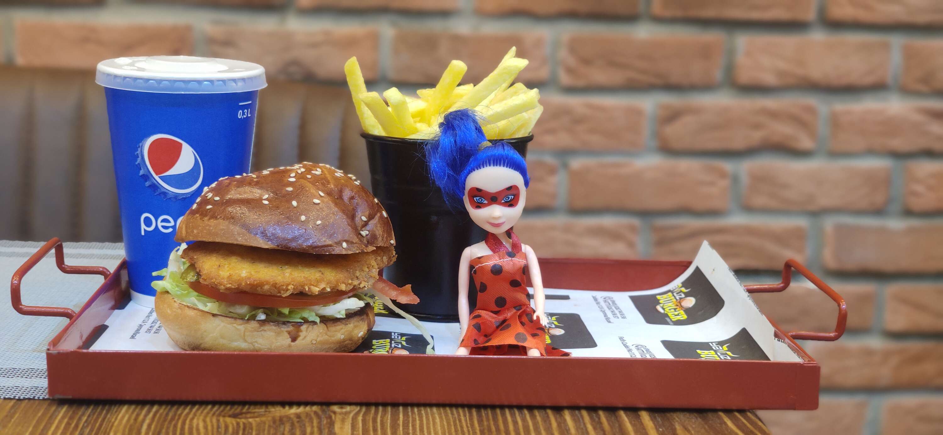 Çocuk Burger Menü Tavuk