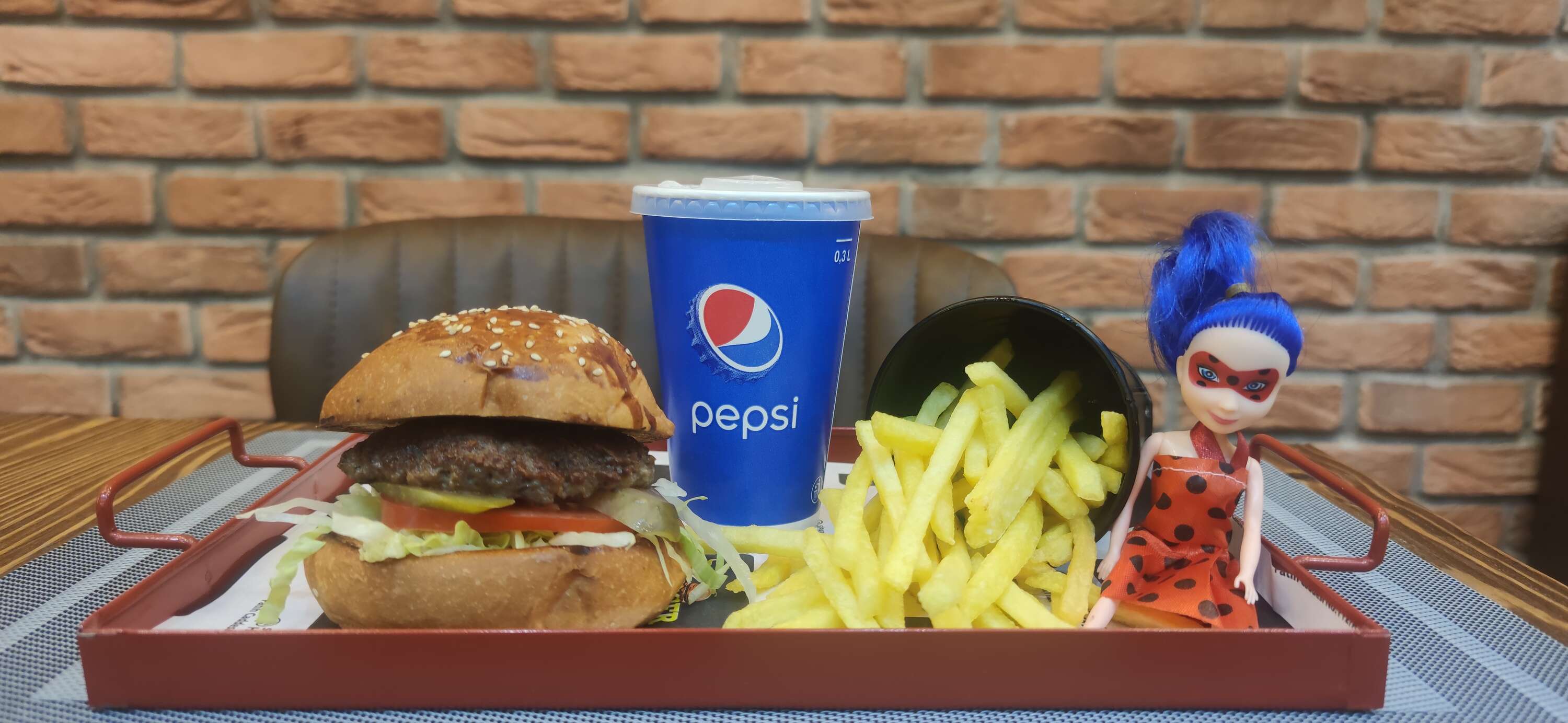 Çocuk Burger Menü Et